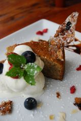 料理メニュー写真&nbsp;紅茶とナッツのバターケーキ