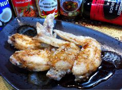 料理メニュー写真 鶏手羽先