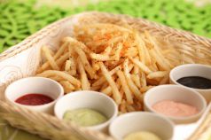 料理メニュー写真 メガポテト