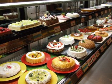 SWEETS PARADISEスイーツ パラダイス 横浜店の雰囲気メイン