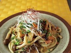 料理メニュー写真&nbsp;焼うどんのペペロンチーノ