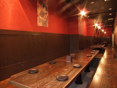 釜焼鳥本舗おやひなや並木店の雰囲気1