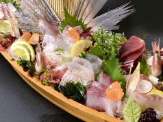 料理メニュー写真 豪快舟盛(4~5人前)