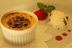 料理メニュー写真&nbsp;とろーりクレームブリュレ