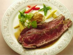 料理メニュー写真 黒毛和牛ローストビーフ