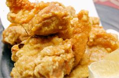 料理メニュー写真&nbsp;若鶏の唐揚げ