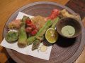 料理メニュー写真&nbsp;蟹と山菜の天ぷら