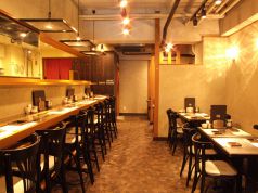 横浜天下鳥 本厚木店の雰囲気3