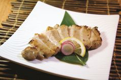 料理メニュー写真 豚ロースの塩麹漬けステーキ