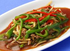 料理メニュー写真 牛肉とピーマンの細切り炒め