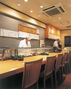 鮨丸 すし処の雰囲気1