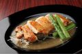 料理メニュー写真&nbsp;鶏もも肉のジューシーグリル～ワサビペッパーソース～