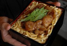 良之助本店 よのすけの写真