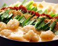 料理メニュー写真&nbsp;特製もつ鍋（しょうゆ味、みそ味）※２人前より承ります。