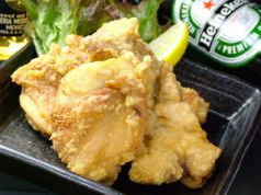 料理メニュー写真&nbsp;若鶏の唐揚げ