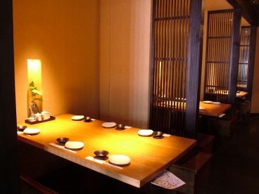 一一 いちいち 茶屋町店 炉端長屋の雰囲気1