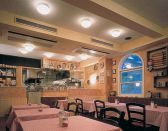 ティービーシーダイナー TBC DINER 元町店の雰囲気2