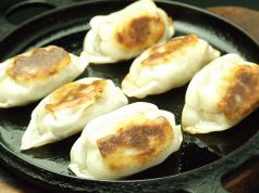 料理メニュー写真&nbsp;『つぼ八特製』焼餃子