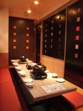 くいもの市場 ひっぱり多古 ススキノ店の雰囲気1