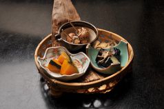 料理メニュー写真&nbsp;おばんざいの盛り合わせ