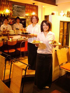 大衆cafe飯店 ekas イーカスの雰囲気1