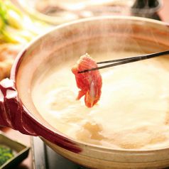 料理メニュー写真&nbsp;《比内地鶏水炊き》