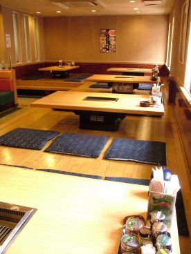 安楽亭 亀有店の雰囲気1