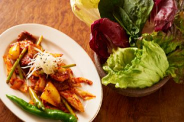 東洋食堂 百のおすすめ料理1