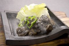 料理メニュー写真&nbsp;地頭鶏地鶏もも炭火焼