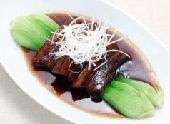 料理メニュー写真 豚ばら肉の煮込み
