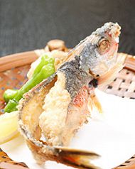 料理メニュー写真&nbsp;高級平グルクンのから揚げ