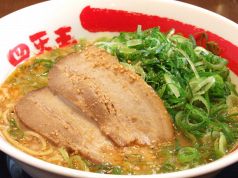 ラーメン四天王 東池袋店のおすすめ料理1