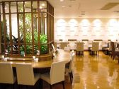 クラシックカフェラミル 横浜ジョイナス店の雰囲気3