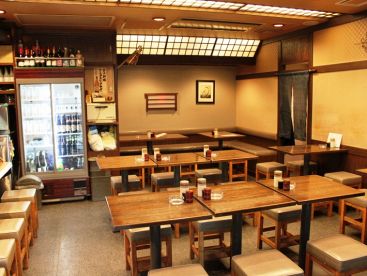 三政 炭火串焼の雰囲気1