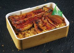料理メニュー写真 【うなぎ弁当】うなぎ丼の量がちょうど良いというあなたに。