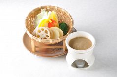 料理メニュー写真&nbsp;季節野菜のバーニャカウダ