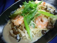 料理メニュー写真&nbsp;エビとしめじの味噌クリームソース
