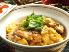 料理メニュー写真&nbsp;究極のコーチン炭焼き親子丼