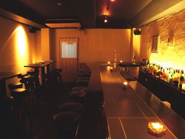 バー カナデ Bar Kanadeの雰囲気1