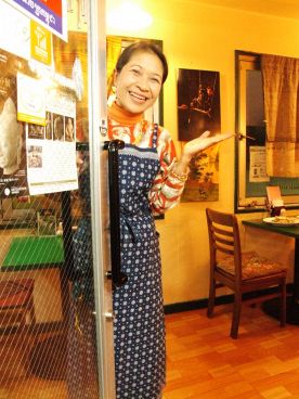 カンボジアレストラン アンコール トム町田店の雰囲気1