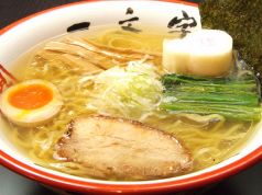 函館麺や 一文字 函館朝市店の写真