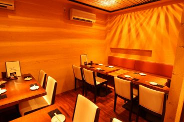 地鶏屋ごくう 華の雰囲気1