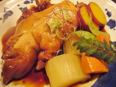 料理メニュー写真 豚足煮