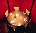 中華風の円卓で創作料理に舌鼓♪
