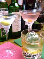 カクテル100種以上飲放