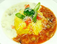 料理メニュー写真&nbsp;二色チャウダーのオムライス
