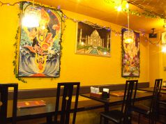 パリワール PARIWAR 新大阪店の雰囲気1