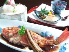 料理メニュー写真&nbsp;魚　きんき煮付