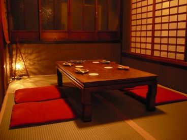 まんざら亭 先斗町店の雰囲気1