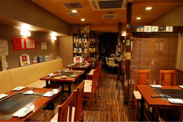 ごち屋 本郷店の雰囲気1